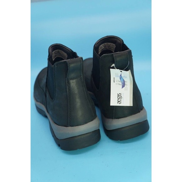 Duluth Trading Wild Boar Suede Anti Slip Ankle Boots Black Pull On 13E Wide main image 12